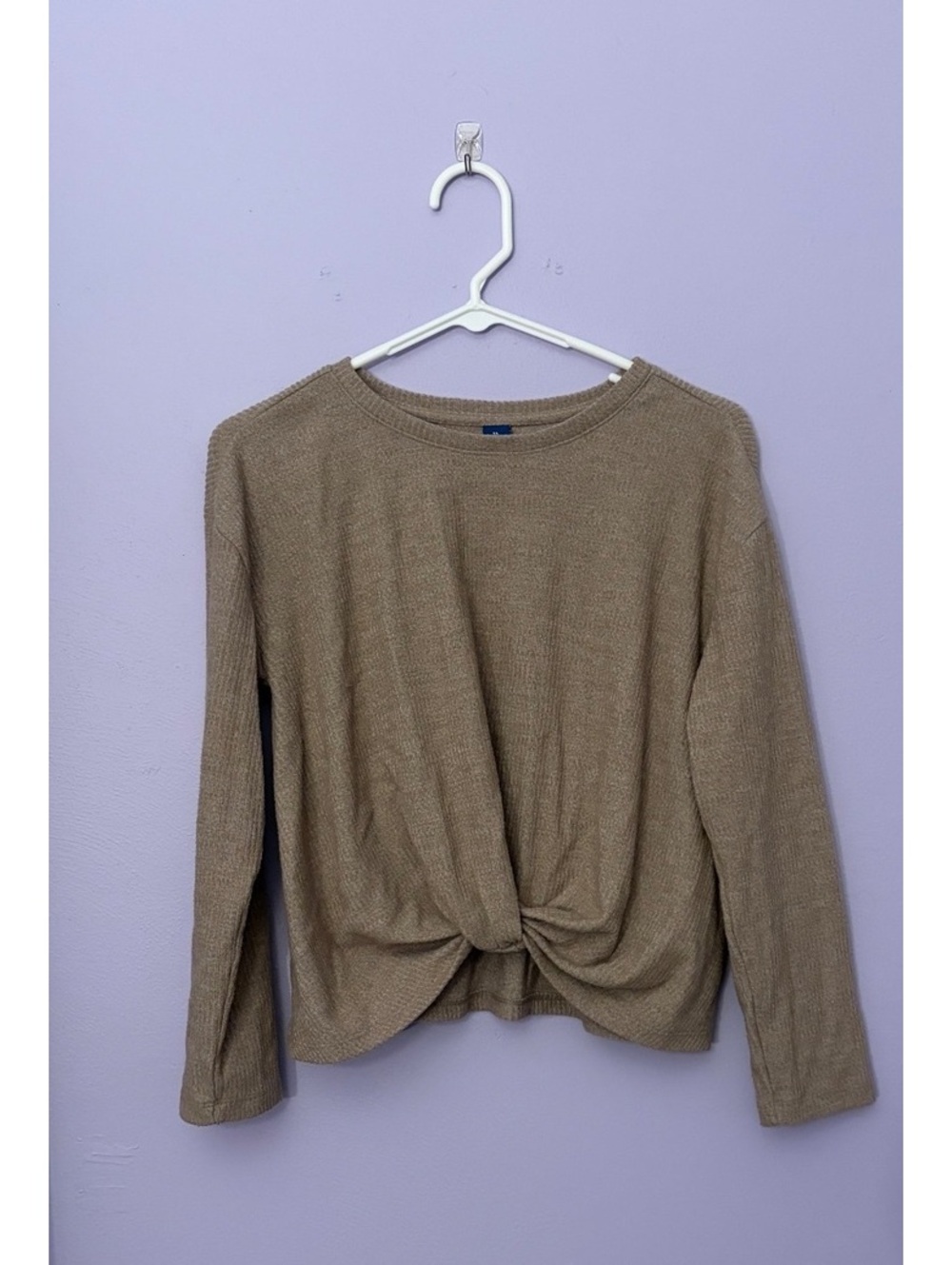 Fall Old Navy Girl’s XL Beige Long Sleeve Knit Top with Front Twist